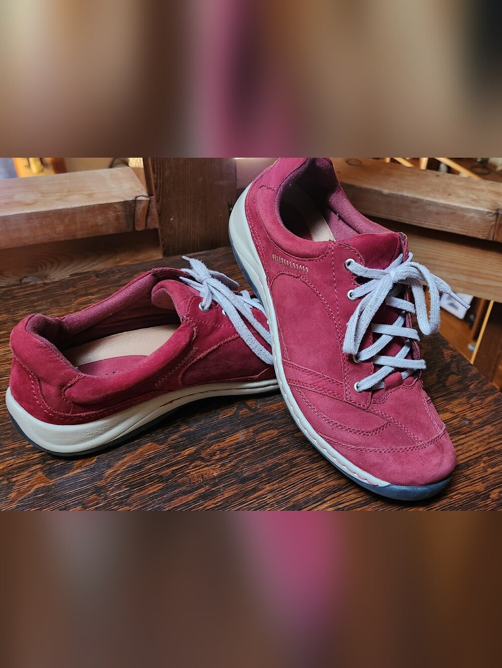 Womens Earth Brand Casual Suede Sneakers in Deep Red (Rosewood) Size 9.5B